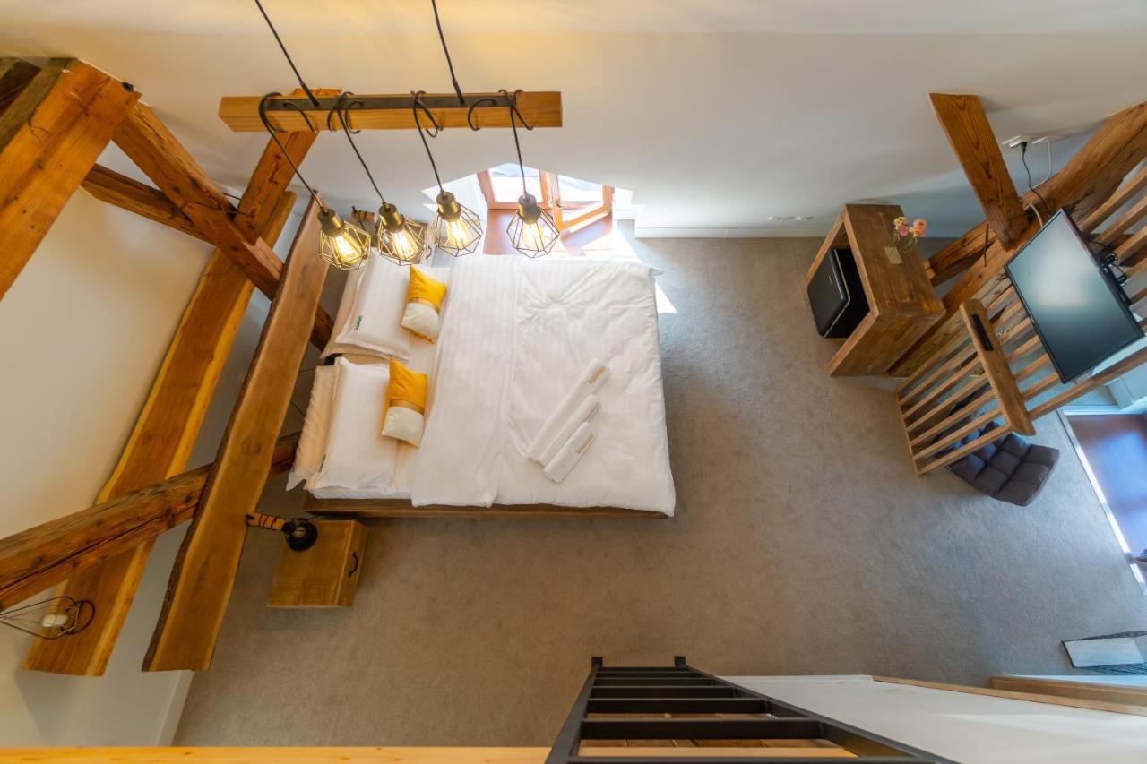 Wanderer Sighisoara Hotel ภายนอก รูปภาพ