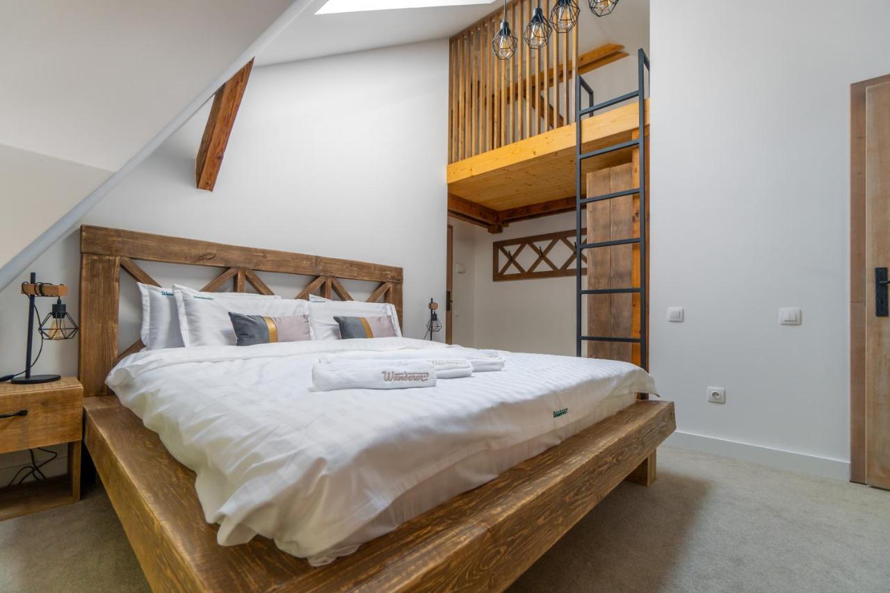 Wanderer Sighisoara Hotel ภายนอก รูปภาพ