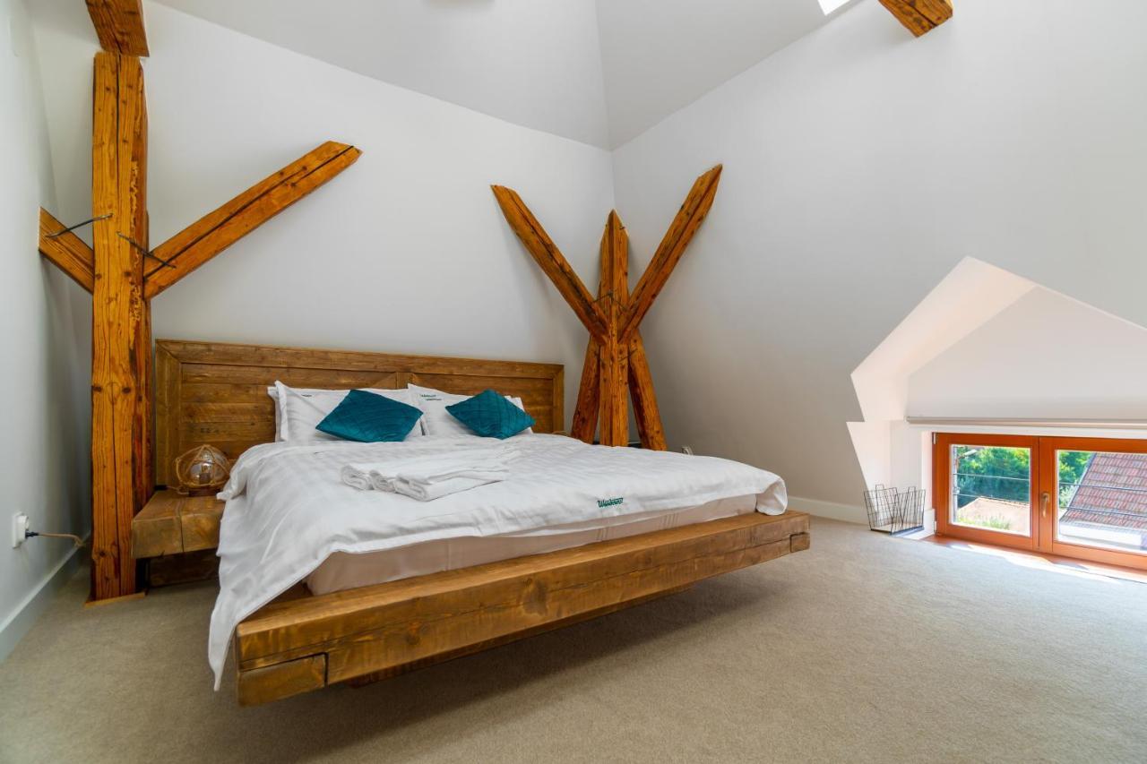 Wanderer Sighisoara Hotel ภายนอก รูปภาพ