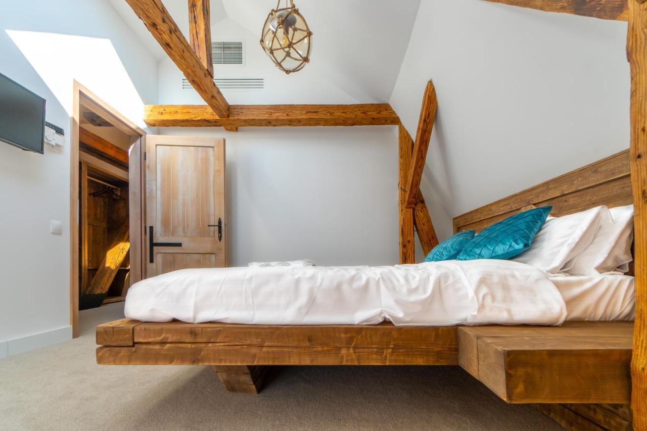 Wanderer Sighisoara Hotel ภายนอก รูปภาพ