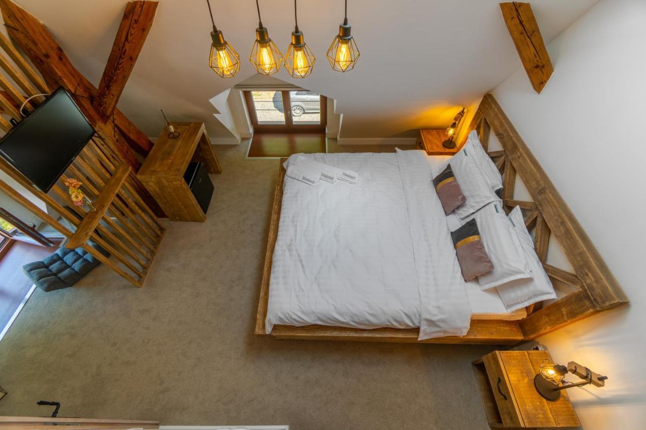 Wanderer Sighisoara Hotel ภายนอก รูปภาพ