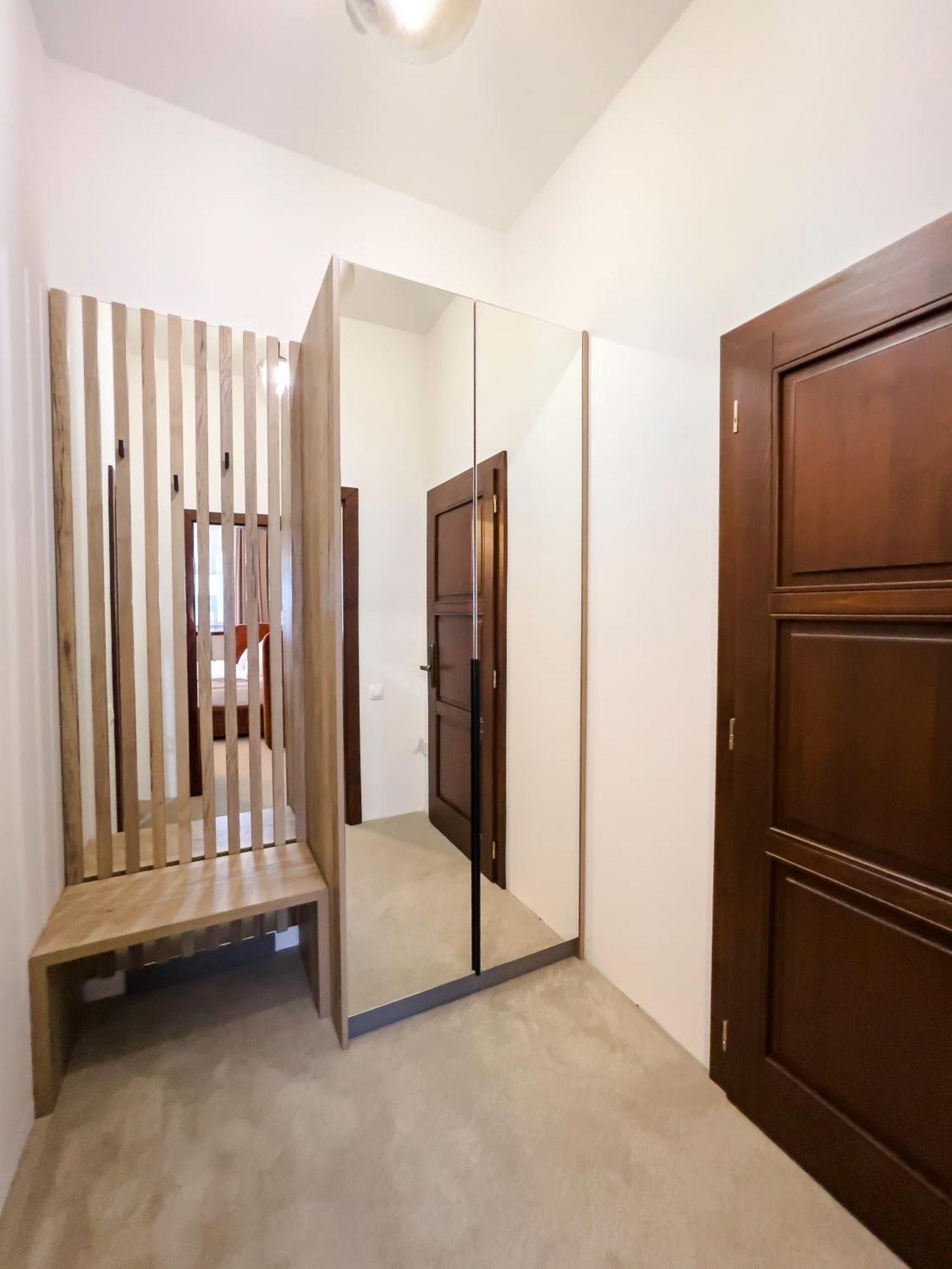 Wanderer Sighisoara Hotel ภายนอก รูปภาพ