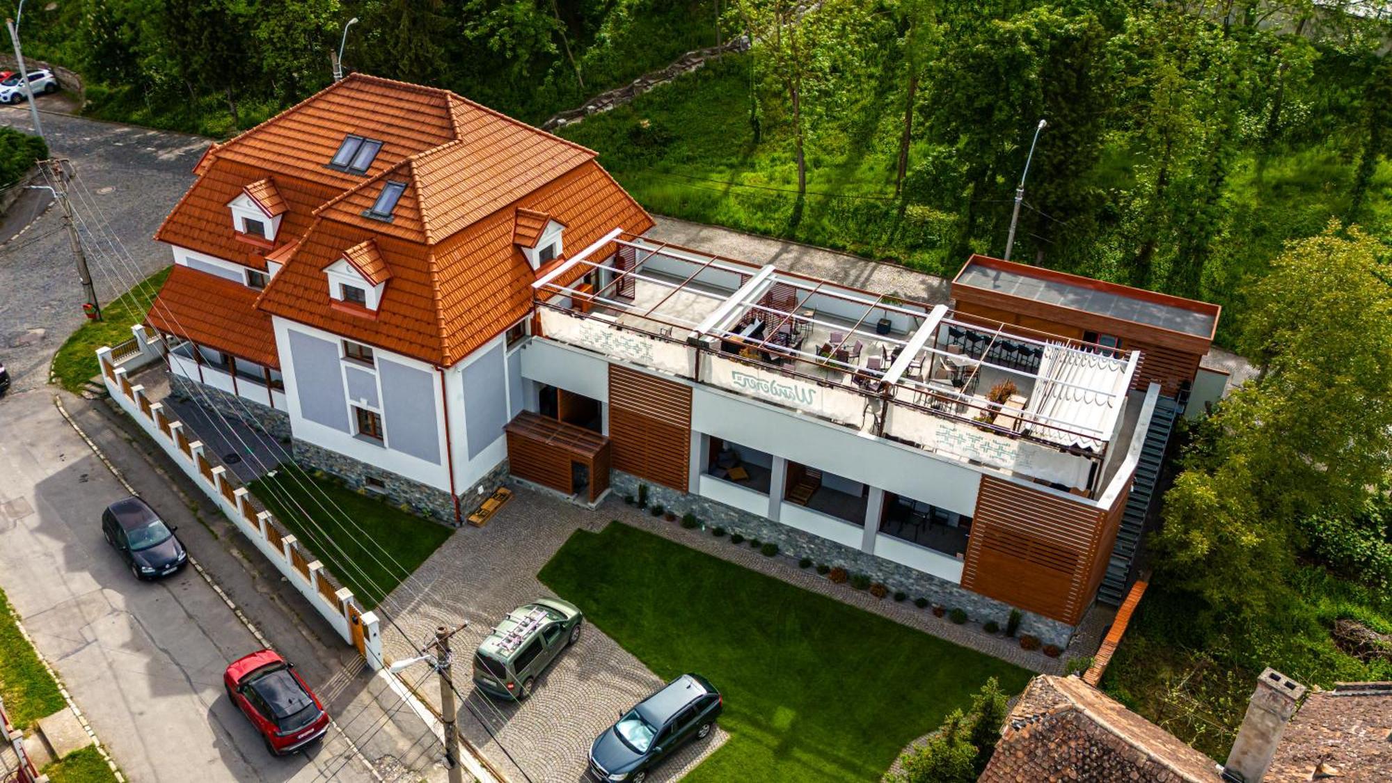Wanderer Sighisoara Hotel ภายนอก รูปภาพ