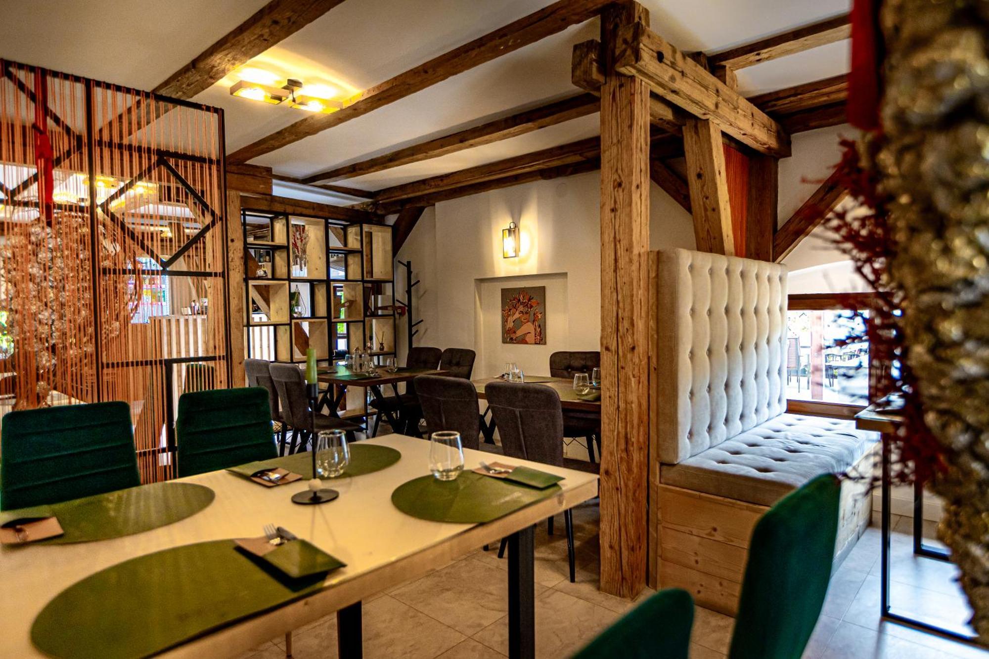 Wanderer Sighisoara Hotel ภายนอก รูปภาพ