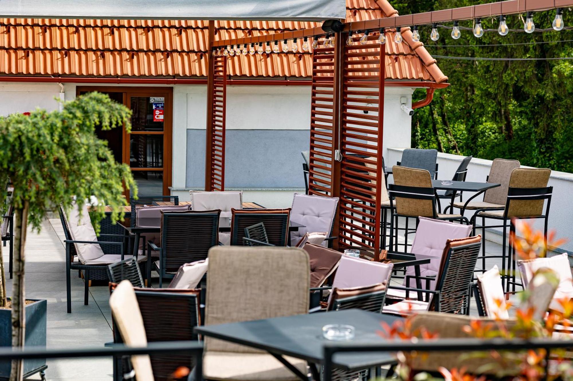 Wanderer Sighisoara Hotel ภายนอก รูปภาพ