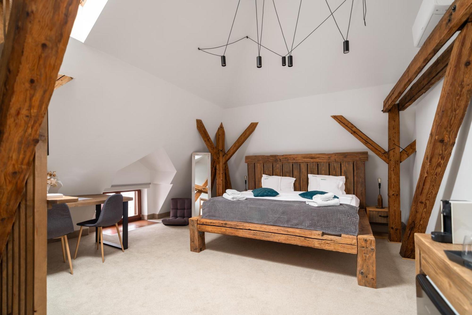 Wanderer Sighisoara Hotel ภายนอก รูปภาพ